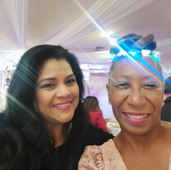 LIVE Show Listing/ And Sharing - Picture 6 of 6